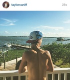 Taylor Caniff : taylor-caniff-1434164401.jpg