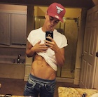 Taylor Caniff : taylor-caniff-1437442321.jpg