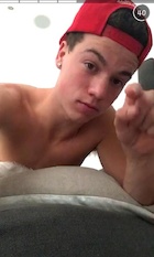 Taylor Caniff : taylor-caniff-1440674461.jpg