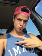 Taylor Caniff : taylor-caniff-1441108201.jpg