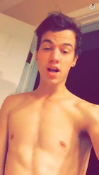 Taylor Caniff : taylor-caniff-1443723481.jpg