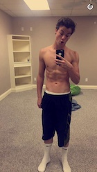Taylor Caniff : taylor-caniff-1444593601.jpg