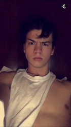 Taylor Caniff : taylor-caniff-1447376401.jpg