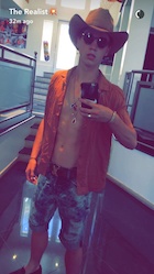 Taylor Caniff : taylor-caniff-1467515161.jpg