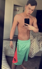 Taylor Caniff : taylor-caniff-1499713601.jpg