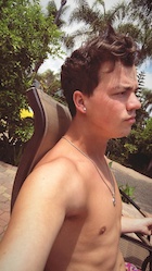Taylor Caniff : taylor-caniff-1524374281.jpg