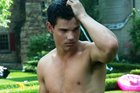 Taylor Lautner : taylor-lautner-1313218708.jpg