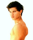 Taylor Lautner : taylor-lautner-1324005518.jpg
