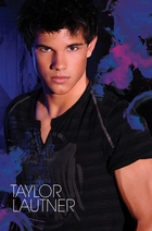 Taylor Lautner : taylor-lautner-1326535897.jpg