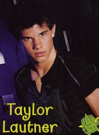 Taylor Lautner : taylor_lautner_1260429205.jpg