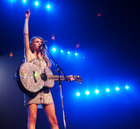 Taylor Swift : taylor-swift-1315248827.jpg
