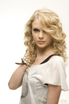 Taylor Swift : taylor-swift-1318270347.jpg