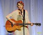 Taylor Swift : taylor-swift-1318963156.jpg