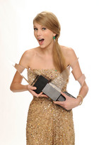 Taylor Swift : taylor-swift-1322078348.jpg