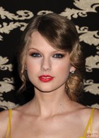 Taylor Swift : taylor-swift-1328043348.jpg