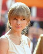 Taylor Swift : taylor-swift-1329703013.jpg