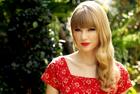 Taylor Swift : taylor-swift-1351360694.jpg