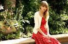 Taylor Swift : taylor-swift-1351360697.jpg