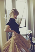 Taylor Swift : taylor-swift-1351367737.jpg
