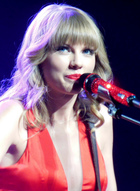 Taylor Swift : taylor-swift-1367824756.jpg