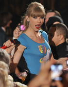 Taylor Swift : taylor-swift-1369064748.jpg