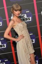 Taylor Swift : taylor-swift-1370544673.jpg