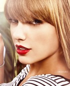 Taylor Swift : taylor-swift-1373383732.jpg