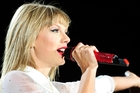 Taylor Swift : taylor-swift-1376412407.jpg