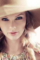 Taylor Swift : taylor-swift-1378059754.jpg