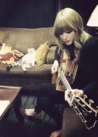 Taylor Swift : taylor-swift-1378658869.jpg