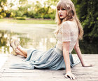 Taylor Swift : taylor-swift-1378658873.jpg