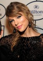 Taylor Swift : taylor-swift-1390755153.jpg