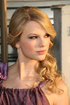 Taylor Swift : taylor-swift-1397143900.jpg