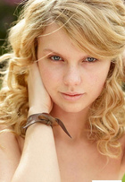 Taylor Swift : taylor-swift-1398127444.jpg