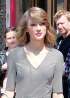 Taylor Swift : taylor-swift-1398689875.jpg