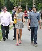 Taylor Swift : taylor-swift-1406311944.jpg
