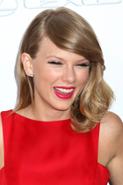 Taylor Swift : taylor-swift-1407945567.jpg