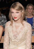 Taylor Swift : taylor-swift-1413391509.jpg