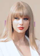 Taylor Swift : taylor-swift-1413391535.jpg
