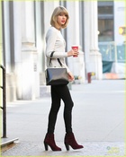 Taylor Swift : taylor-swift-1416153424.jpg