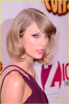 Taylor Swift : taylor-swift-1418511431.jpg