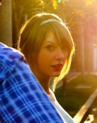 Taylor Swift : taylor-swift-1421883165.jpg