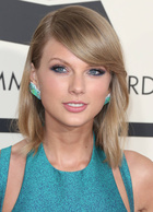 Taylor Swift : taylor-swift-1425404378.jpg