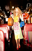 Taylor Swift : taylor-swift-1426529483.jpg