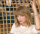 Taylor Swift : taylor-swift-1428597611.jpg