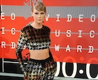 Taylor Swift : taylor-swift-1444001101.jpg