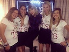 Taylor Swift : taylor-swift-1444527721.jpg