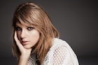 Taylor Swift : taylor-swift-1444583074.jpg
