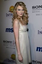 Taylor Swift : taylor_swift_1207597380.jpg