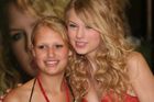 Taylor Swift : taylor_swift_1212961618.jpg